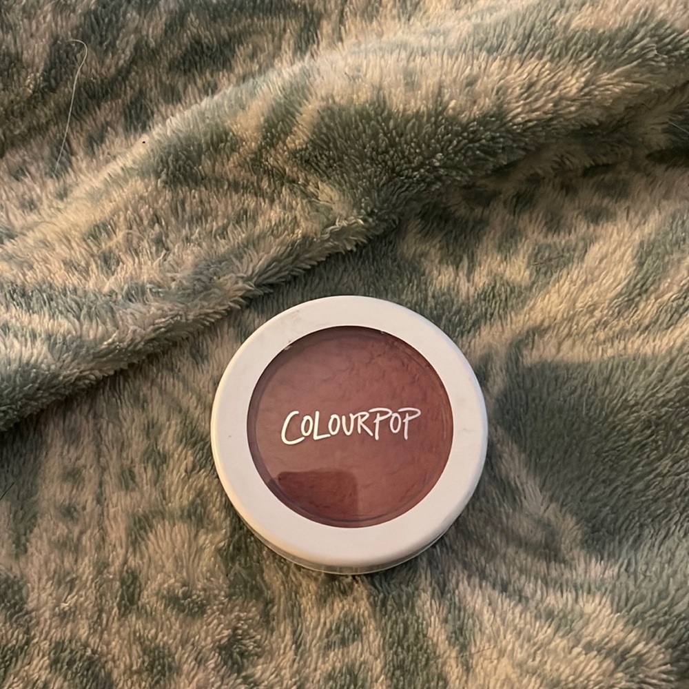 Colourpop between the sheets Blush